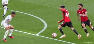 开云体育官网-【英超】热刺黑腰双煞闪亮，曼联疑点球蒙冤0比2客负